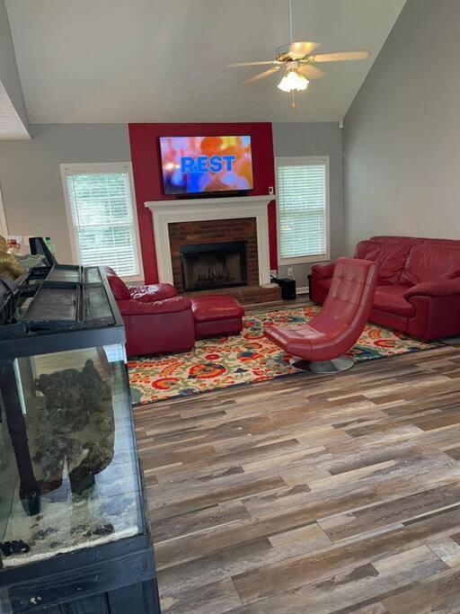 Fortress Of Solitude Villa Powder Springs Exterior photo